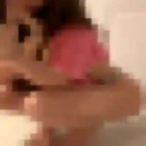 Sara, 32 ans, connectée à Bandol pour une rencontre coquine