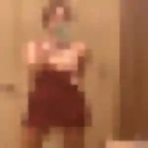 Photo privée de Adeline, 31 ans à Carnoux-en-Provence - plan discret