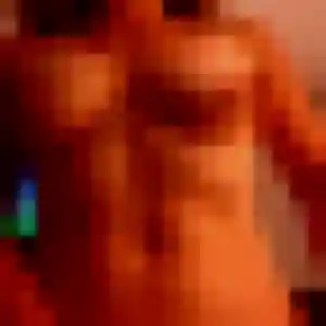 Elvire, 45 ans, connectée à Courthézon pour une rencontre coquine