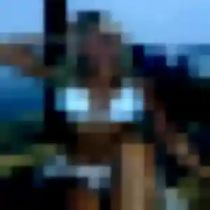 Solange (21 ans) à Istres propose un plan cul ce soir