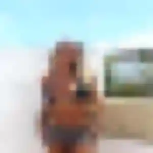 Sexy Sixtine, 19 ans à Le Rove - voir sa photo