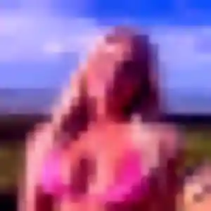 Ariane, 26 ans, en ligne à Morières-lès-Avignon pour une rencontre coquine