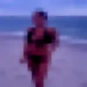 Clotilde (23 ans) à Puget-sur-Argens cherche une rencontre maintenant