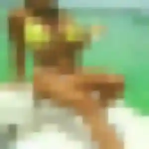 Nadia (25 ans) à Rocbaron propose une rencontre aujourd'hui