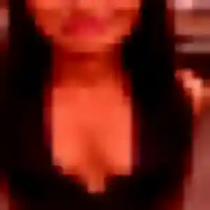 Orane, 43 ans, en ligne à Saint-Maximin-la-Sainte-Baume pour un plan cul