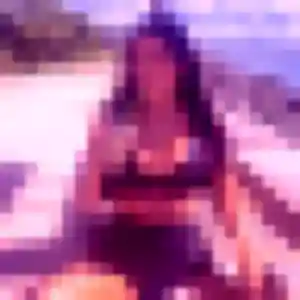 Lena, 25 ans, cherche un plan cul à Trets